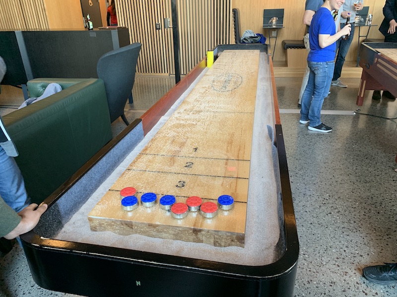 Table Shutffleboard